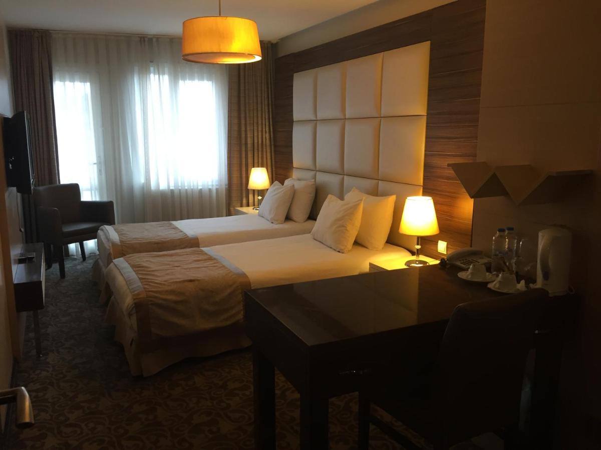Derpa Suite Hotel Istambul Exterior foto